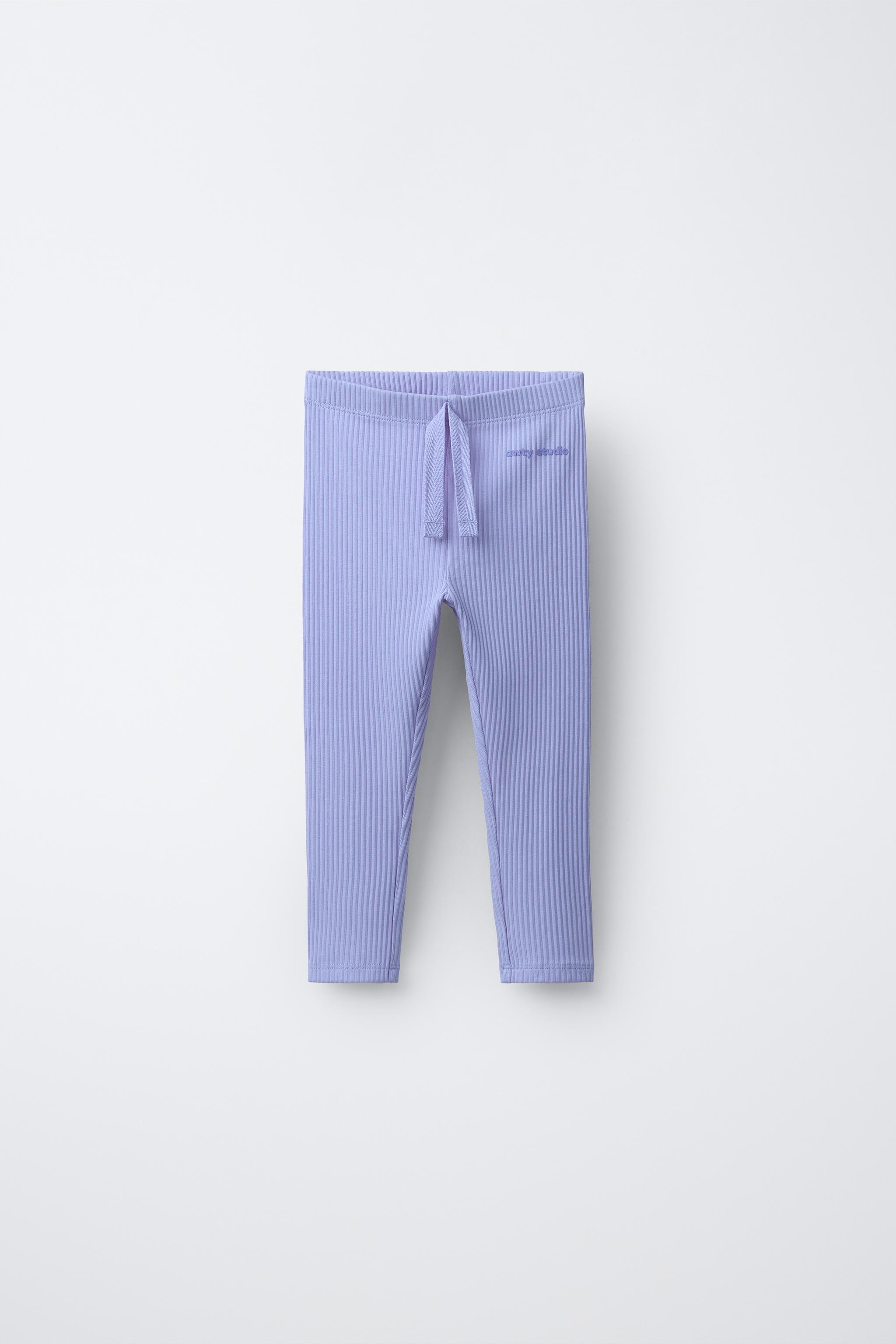 LEGGING CANNELÉ À LACET